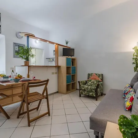 Apartment Tuttomondo Flat With Private Courtyard